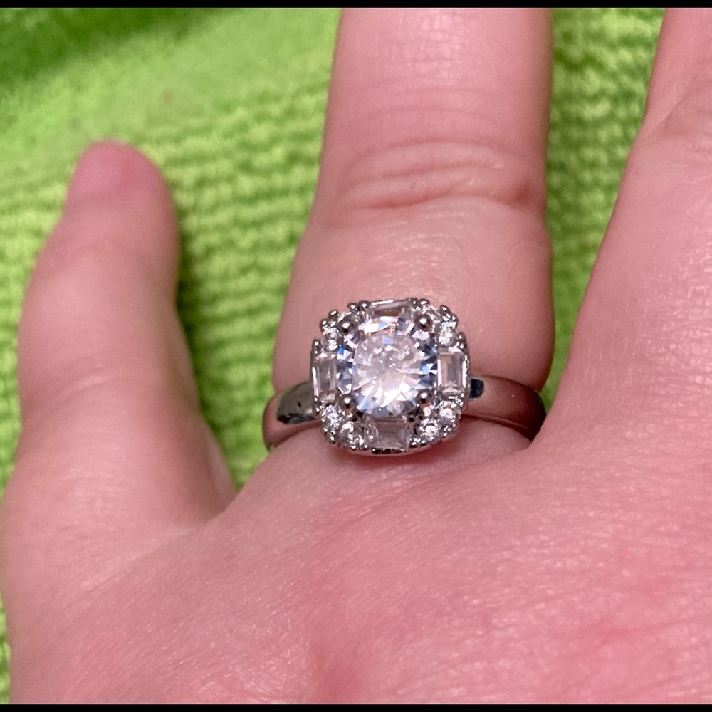 Beautiful Cz ring